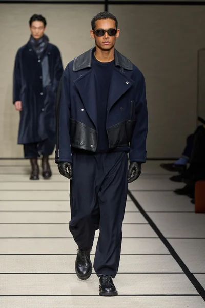 Look 71